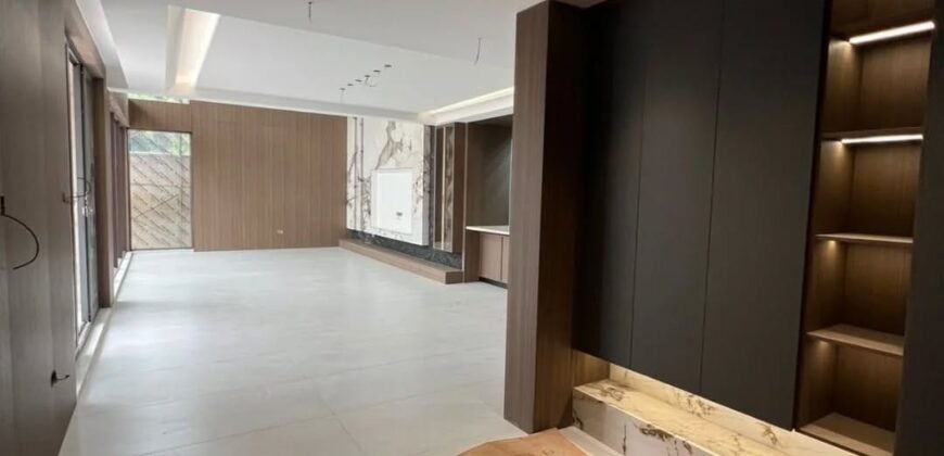 TOWNHOUSE FOR SALE IN LAVINGTON