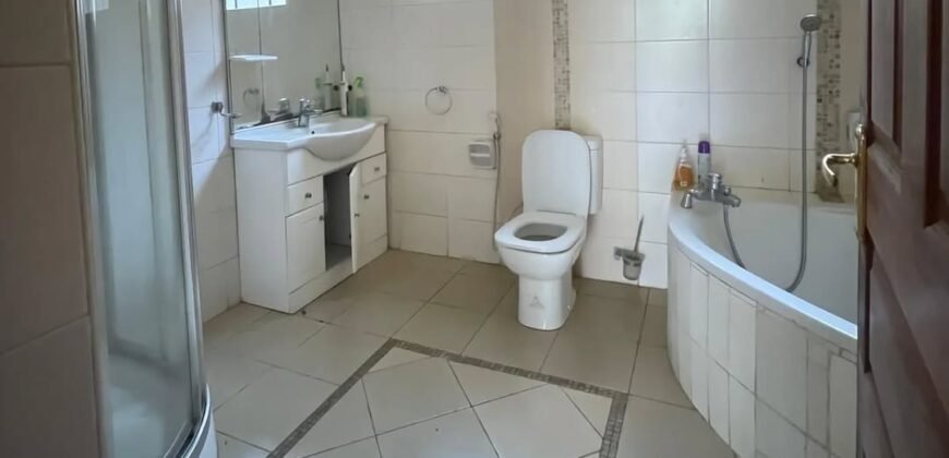 APARTMENT TO LET IN RIVERSIDE
