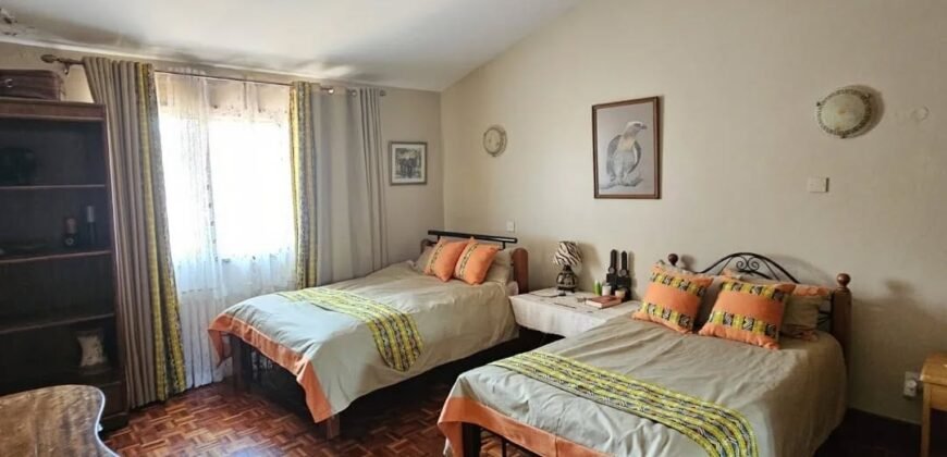 TOWNHOUSE FOR SALE IN LAVINGTON