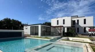TOWNHOUSE TO LET IN NYALI TOWNHOUSE TO LET IN NYALI