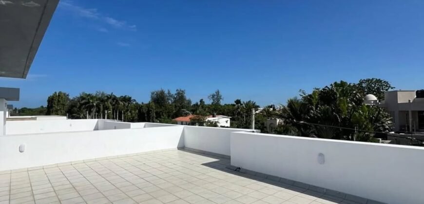 TOWNHOUSE FOR SALE IN NYALI TOWNHOUSE FOR SALE IN NYALI