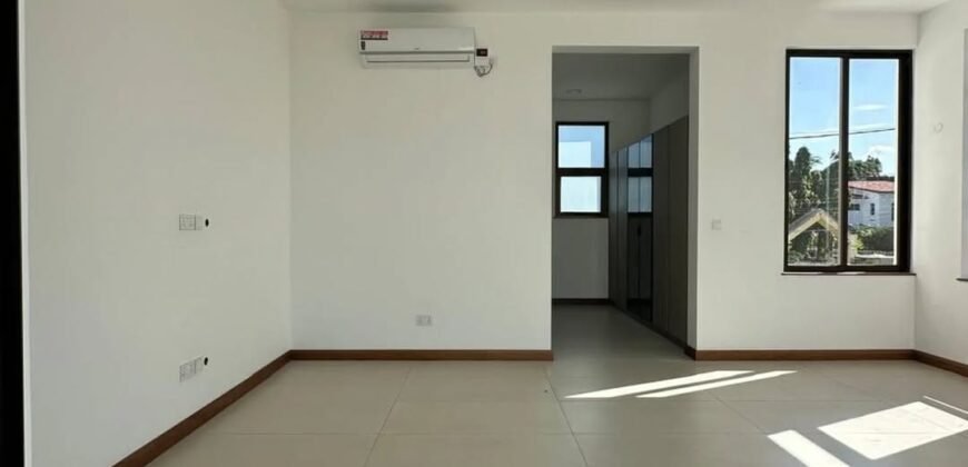 TOWNHOUSE FOR SALE IN NYALI TOWNHOUSE FOR SALE IN NYALI
