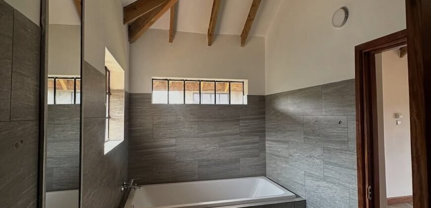 VILLA FOR SALE IN KERARAPON VILLA FOR SALE IN KERARAPON