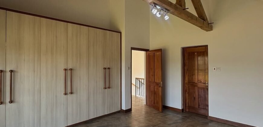 VILLA FOR SALE IN KERARAPON VILLA FOR SALE IN KERARAPON