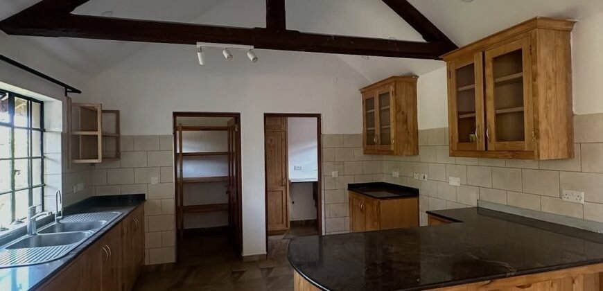 VILLA FOR SALE IN KERARAPON VILLA FOR SALE IN KERARAPON