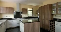 TOWNHOUSE FOR SALE IN LAVINGTON TOWNHOUSE FOR SALE IN LAVINGTON