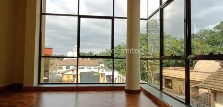 TOWNHOUSE FOR SALE IN LAVINGTON TOWNHOUSE FOR SALE IN LAVINGTON
