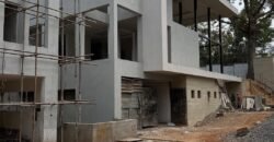VILLA FOR SALE IN LAVINGTON VILLA FOR SALE IN LAVINGTON