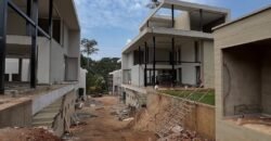 VILLA FOR SALE IN LAVINGTON VILLA FOR SALE IN LAVINGTON