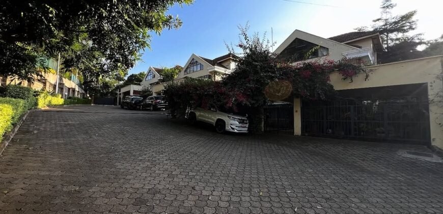 TOWNHOUSE TO LET IN LAVINGTON TOWNHOUSE TO LET IN LAVINGTON