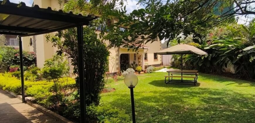 HOUSE TO LET IN LAVINGTON