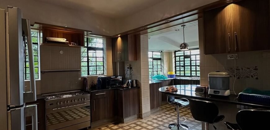 HOUSE FOR SALE IN KITISURU