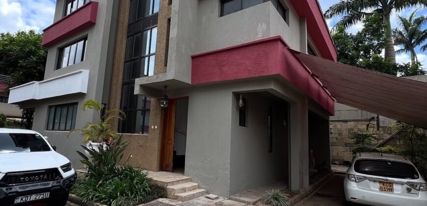 TOWNHOUSE TO LET IN LAVINGTON TOWNHOUSE TO LET IN LAVINGTON